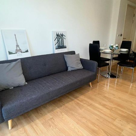 Canary Luxury Modern 1 Bedroom Apartment 런던 외부 사진